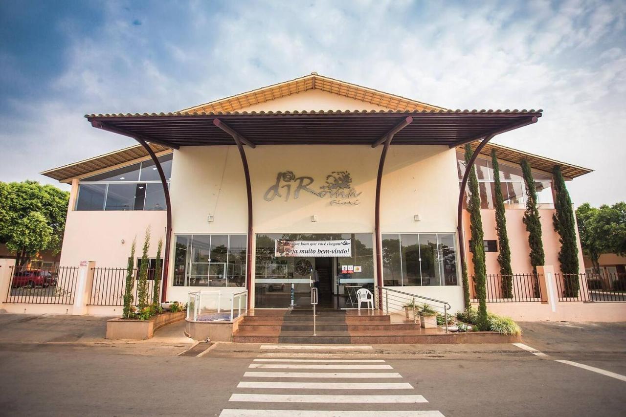 Hotel Diroma Fiori - Parque Aquatico E Muitas Piscinas Caldas Novas Eksteriør bilde