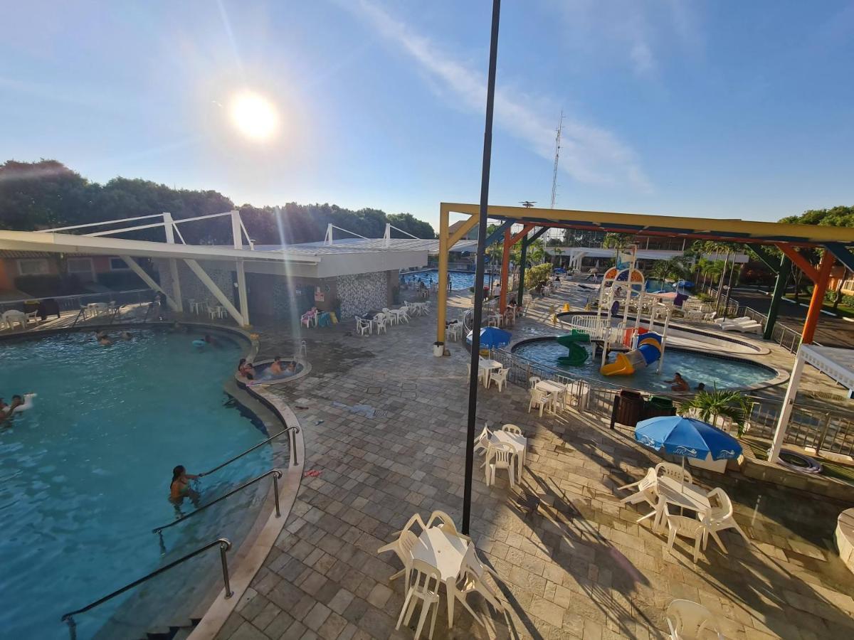 Hotel Diroma Fiori - Parque Aquatico E Muitas Piscinas Caldas Novas Eksteriør bilde